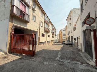 Garaje en venta en San Felipe - El Almendral - La Merced en Jaén