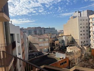Oficina en alquiler en Eixample Nord – La Devesa en Girona