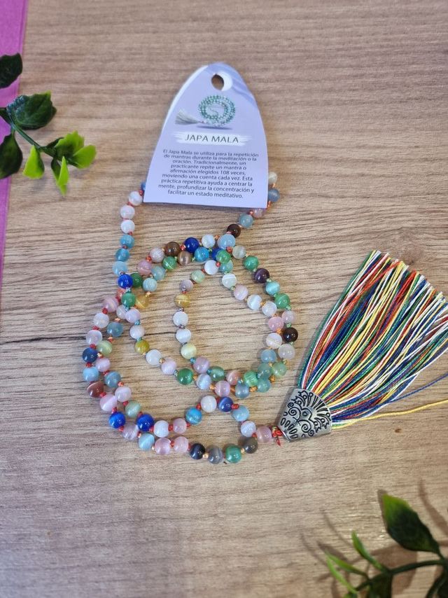 NUEVO Japa Mala Multicolor de Ojo de Gato