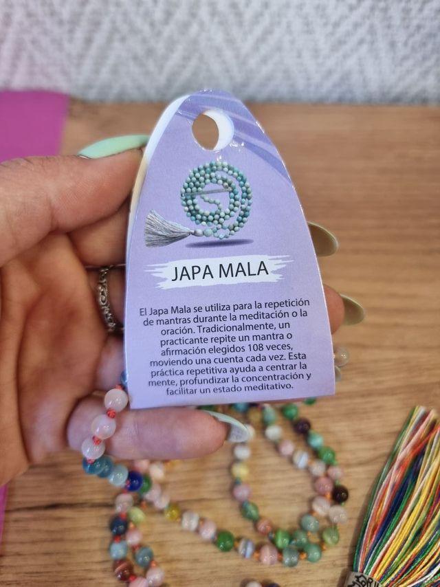 NUEVO Japa Mala Multicolor de Ojo de Gato