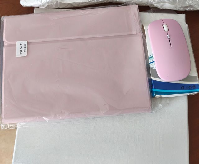 Funda más teclado para iPad pro 11 con ratón