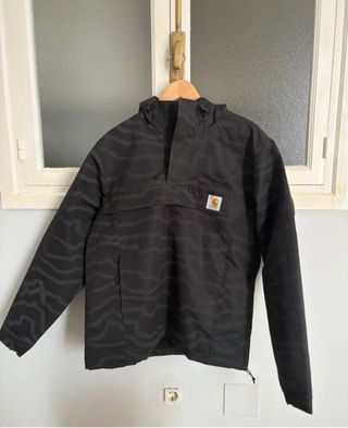 Chaqueta Carhartt negra