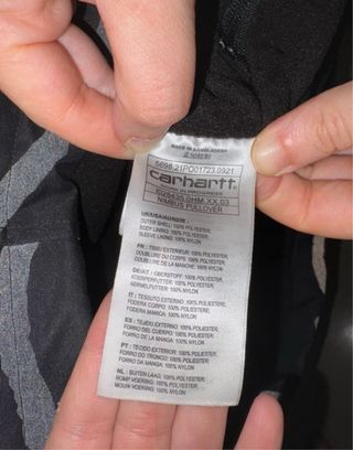 Chaqueta Carhartt negra