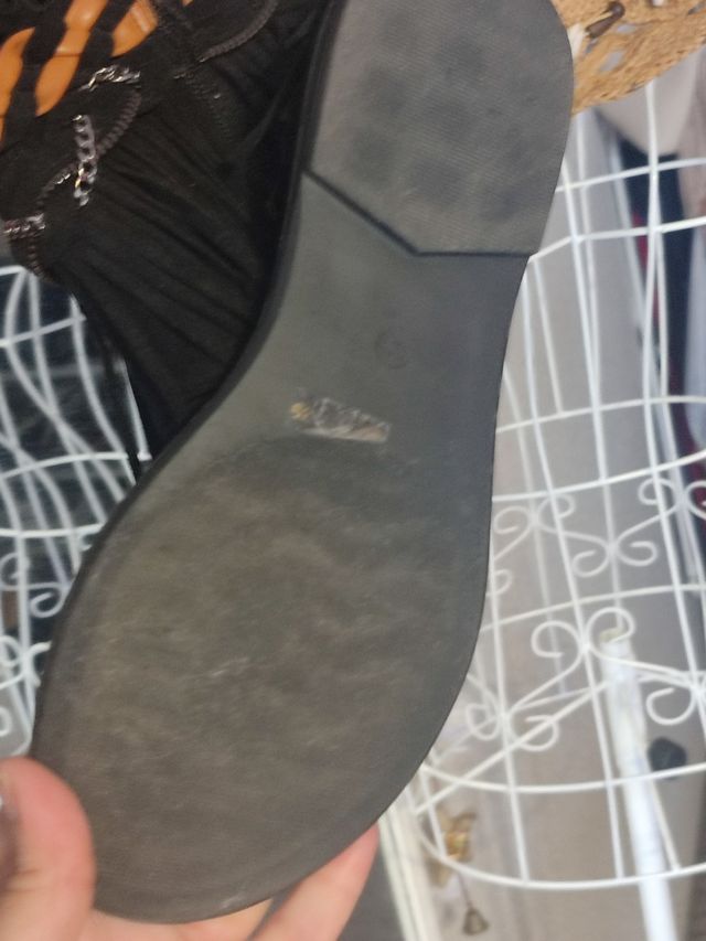 Sandalias altas negras boho