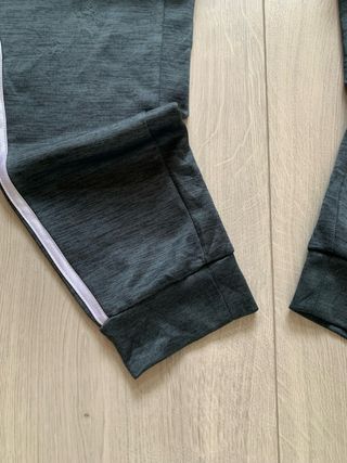 Pantalón de Chándal Jogger Adidas Gris