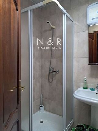 Piso en venta en Ensanche - Sar en Santiago de Compostela