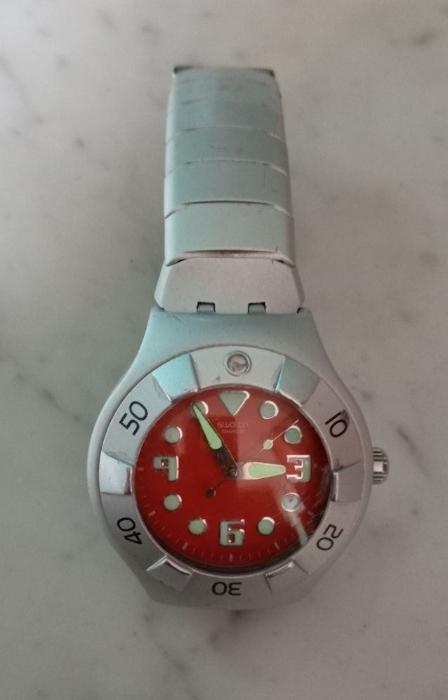 Swatch Scuba Irony colore corallo
