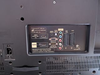 LCD Panorámico LG 32" 32LH2000
