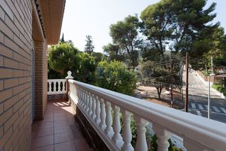 Chalet en alquiler en Montmar en Castelldefels