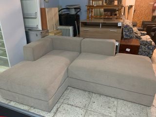 Sofá chaise longue beige