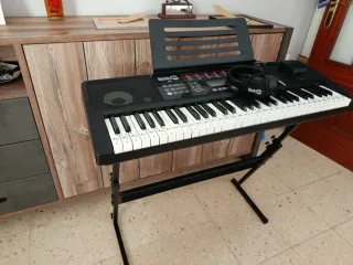 Piano RockJam 61 teclas