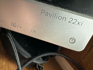 Monitor Pavilion22xi gris