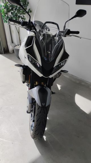 Triumph Tiger 660 - Moto Impecable