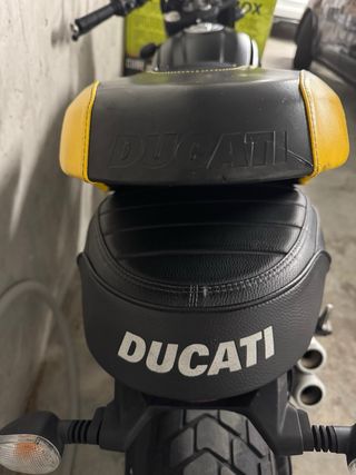 Sillín Ducati Scrambler