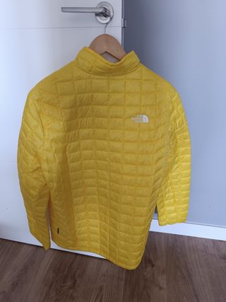 Chaqueta The North Face Amarilla