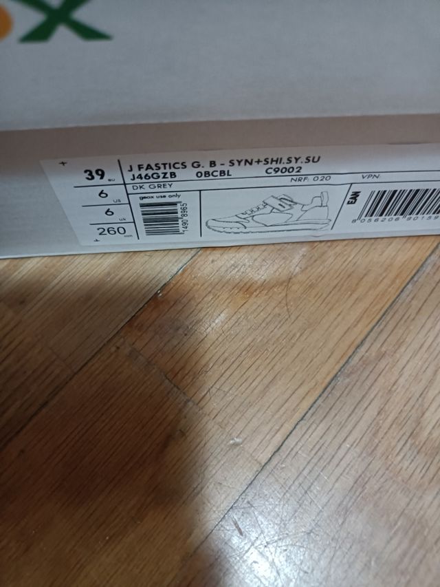 Zapatillas Geox grises 39