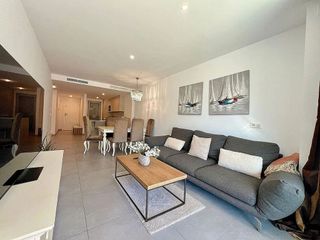 Piso en alquiler en Elviria en Marbella