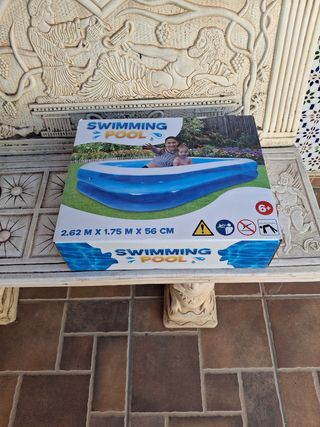 Piscina inflable familiar 2.62x1.75m