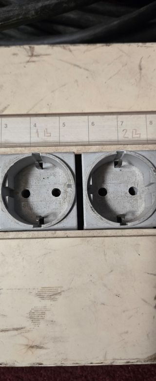 Cuadro eléctrico Schneider - 4 enchufes