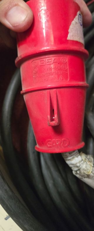 Cuadro eléctrico Schneider - 4 enchufes