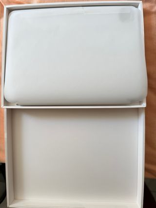 Magic Keyboard iPad 11" M4 M5 blanco nuevo en caja