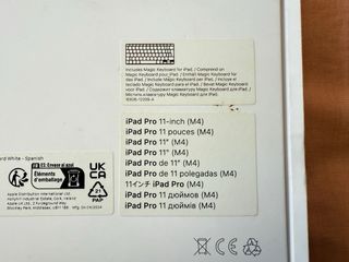 Magic Keyboard iPad 11" M4 M5 blanco nuevo en caja