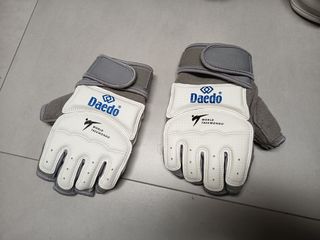 ¡OPORTUNIDAD!Protecciones Taekwondo Daedo - Talla 