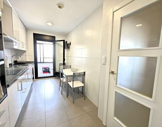 Piso en alquiler en Sector V en Elche