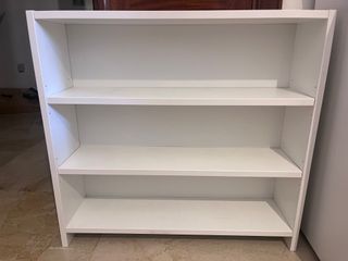 Estantería blanca para escritorio