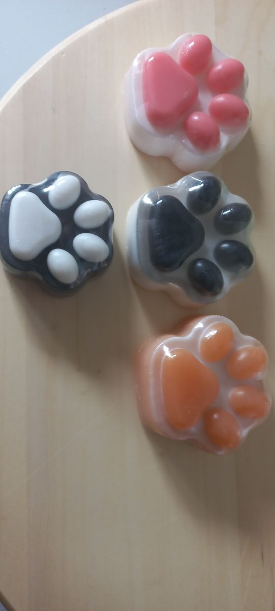 Jabón de glicerina patitas gato