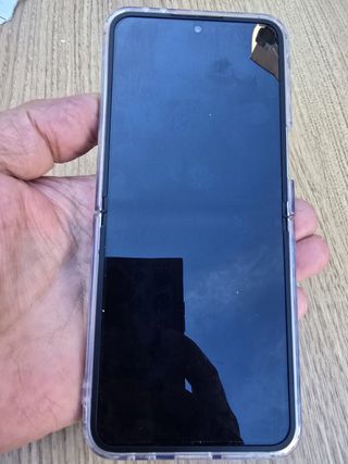 Samsung Galaxy Z Flip 6 - funda transparente