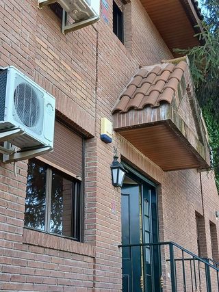 Chalet en alquiler en Corralejos - Campo de las Naciones en Madrid