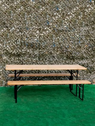 PACK MESA Y 2 BANCOS ESTILO CERVECERÍA ALEMANA