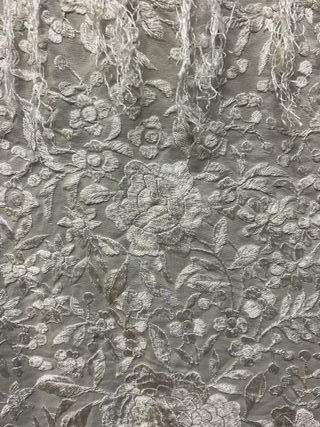 Antiguo Mantón de Manila