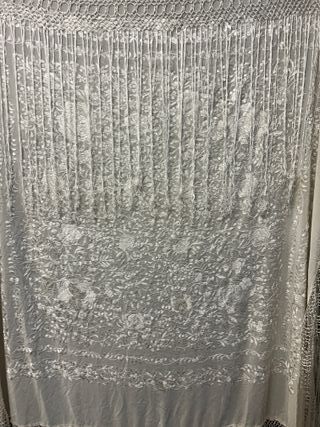 Antiguo Mantón de Manila