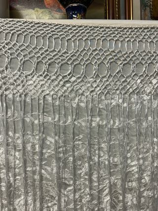 Antiguo Mantón de Manila