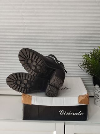 Stivaletti Gisicode neri 36