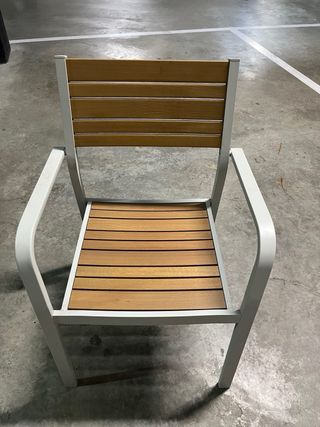 4 sillas jardín - madera y metal - Incluye cojines