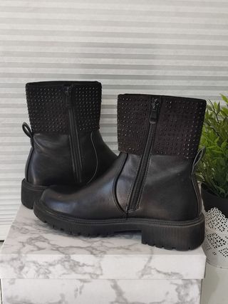 Stivaletti Janessa neri 37