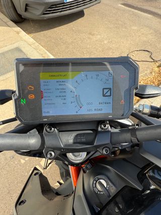 KTM Duke 125 (2022) Impecable - 8474km