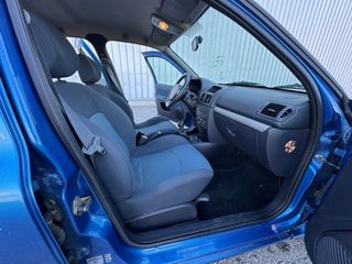 Renault Clio 2006
