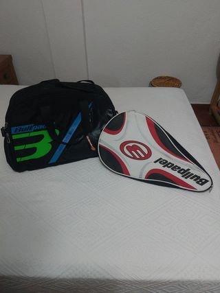 BULLPADEL: bolso + funda pala de regalo