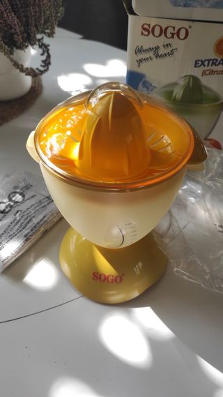 Exprimidor cítricos SOGO - Nuevo