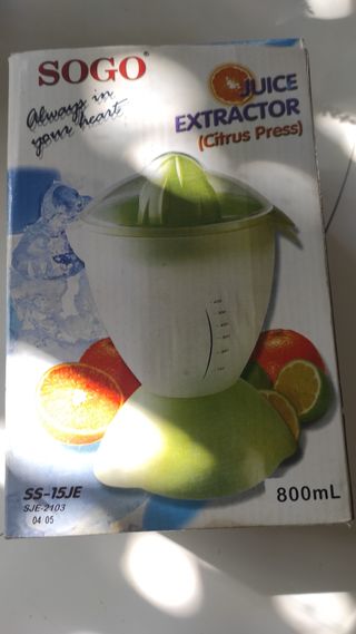 Exprimidor cítricos SOGO - Nuevo