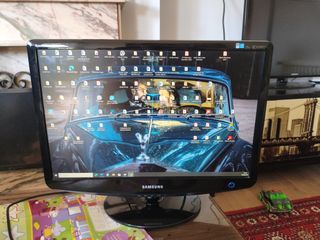Monitor Samsung 22" VGA & DVI