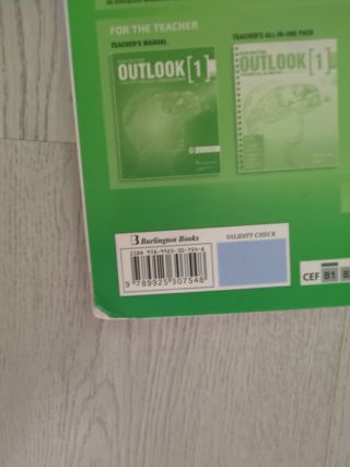 Libros de inglés Outlook 1º Bach. Burlington books