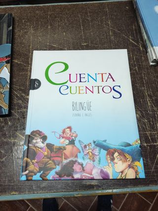 Lote comics, CDs y novelas 