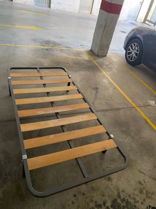Somier metálico con láminas de madera