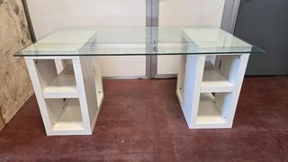 Escritorio cristal ikea