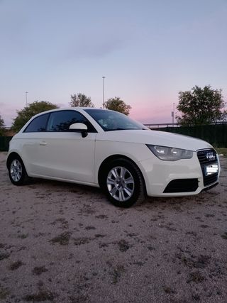 Audi A1 - 1.6 TDI - 105 C.V. - 2013